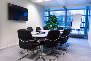 5 Person Private Office