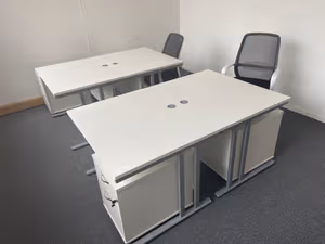 3 Person Private Office