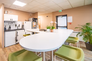 1 Person Coworking Desk