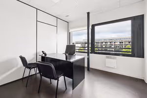 1 Person Coworking Desk