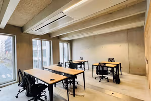 30 Person Private Office