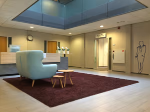 5 Person Private Office