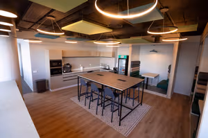 250 Person Private Office
