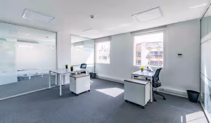 100 Person Private Office