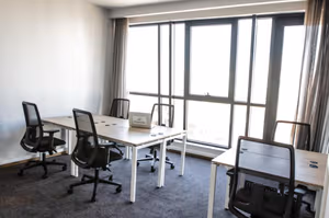 200 Person Private Office