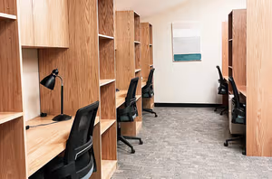 4 Person Coworking Desk