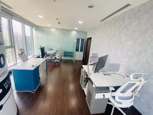 15 Person Private Office