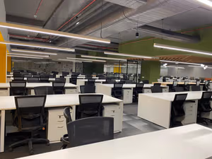 30 Person Managed Space
