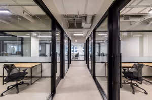 5 Person Private Office