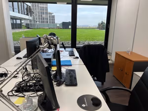 16 Person Private Office