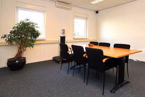 1 Person Private Office