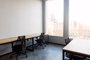 5 Person Private Office