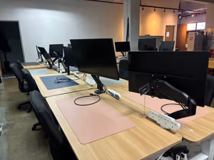 1 Person Coworking Desk