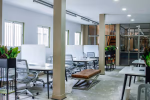 4 Person Coworking Desk