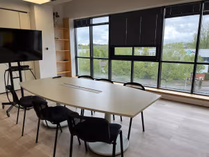 14 Person Private Office