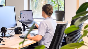8 Person Private Office