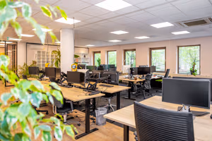 5 Person Private Office