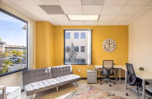 25 Person Private Office