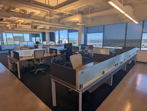 103 Person Sublet Office