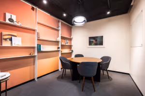 5 Person Private Office