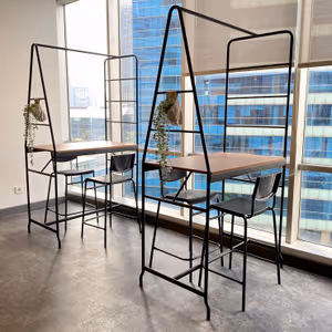 10 Person Private Office