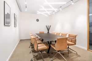 10 Person Private Office
