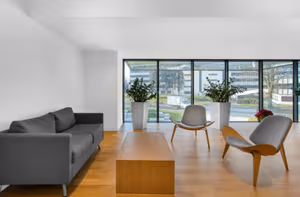25 Person Private Office