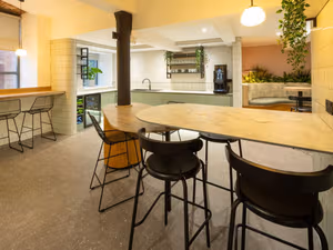 14 Person Private Office