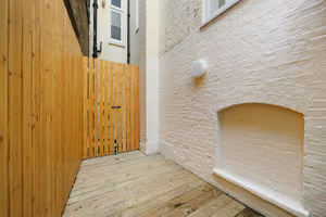 13 Person Managed Space