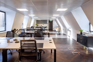 12 Person Private Office