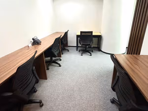 6 Person Private Office