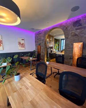 1 Person Coworking Desk