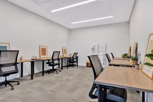 4 Person Private Office