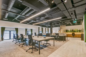 120 Person Managed Space