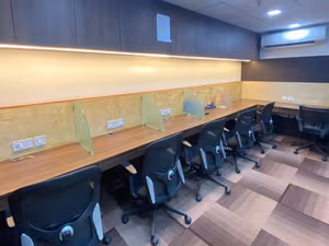 1 Person Coworking Desk