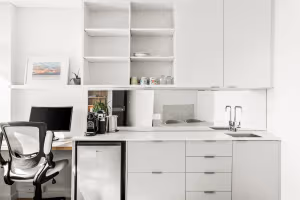 1 Person Shared Office