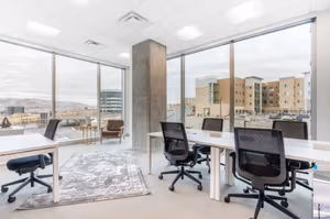 10 Person Private Office