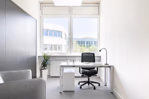 5 Person Private Office