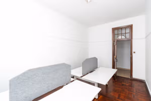 4 Person Private Office