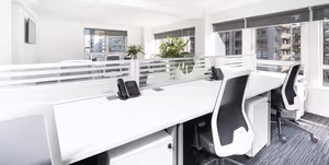 33 Person Private Office