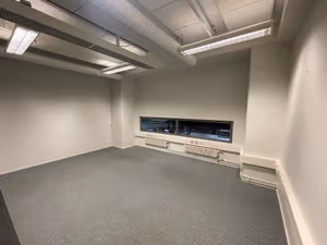 20 Person Private Office