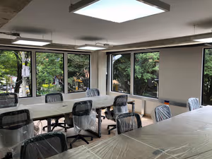 5 Person Private Office