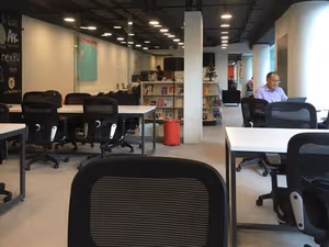 1 Person Private Office