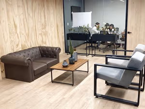 4 Person Coworking Desk