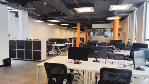 7 Person Private Office