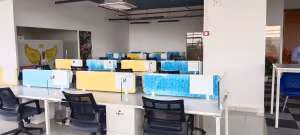 1 Person Coworking Desk