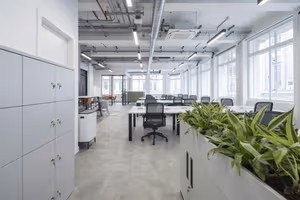 16 Person Managed Space