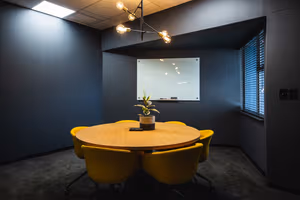 1 Person Coworking Desk