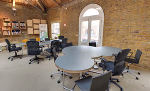 1 Person Coworking Desk