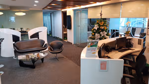 1 Person Coworking Desk